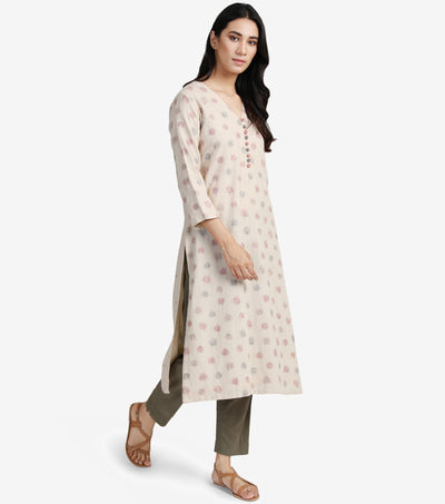 Offwhite embroidered kurta