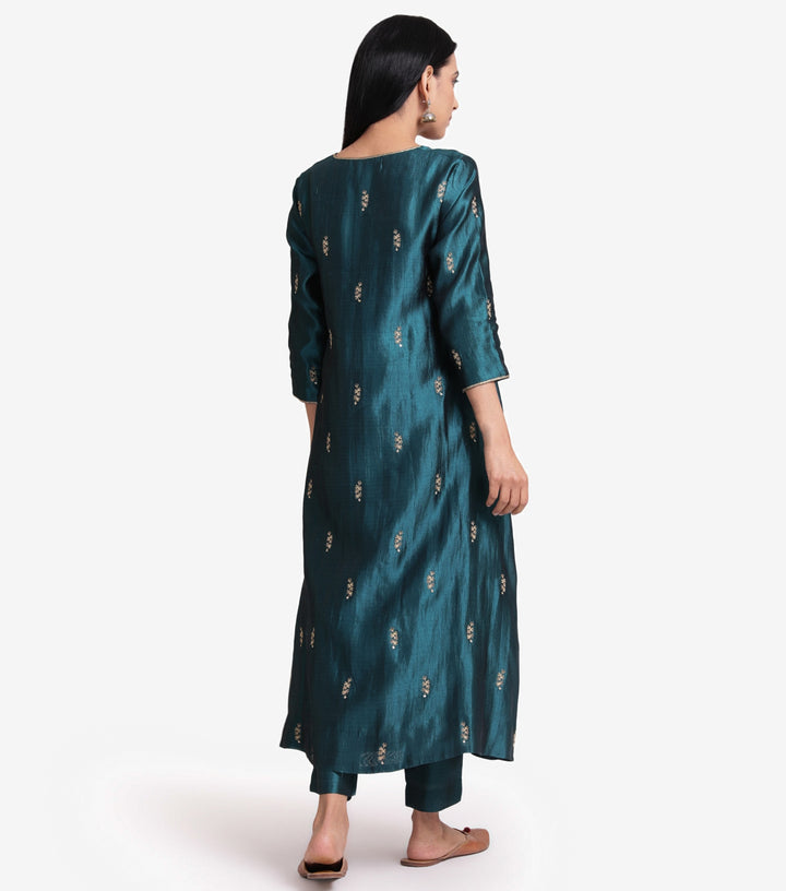 Emerald Green Embroidered Silk Kurta & Pants Set
