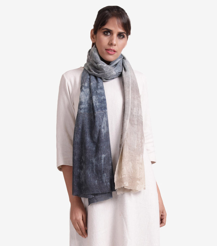 Digital printed wool stole