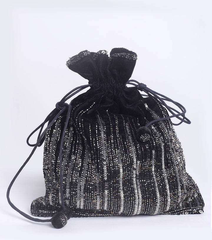 Glorious of Love Black Velvet Potli