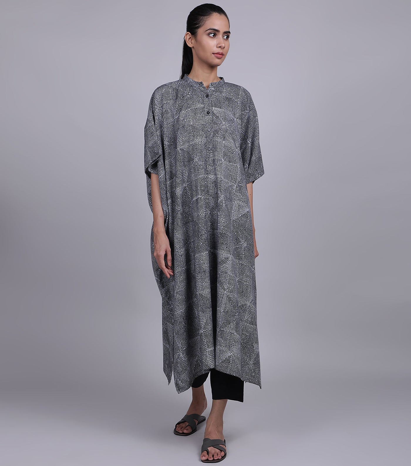 Black Cotton Linen Kaftan