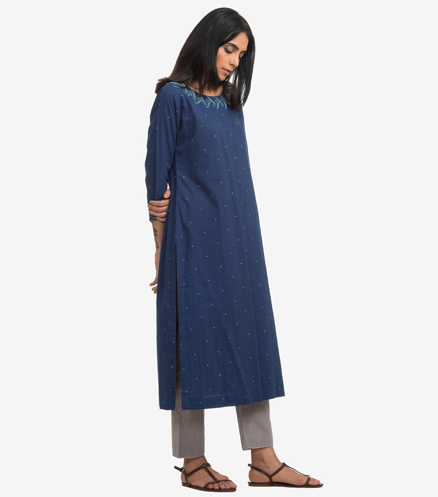 Blue zari embroidered cambric kurta