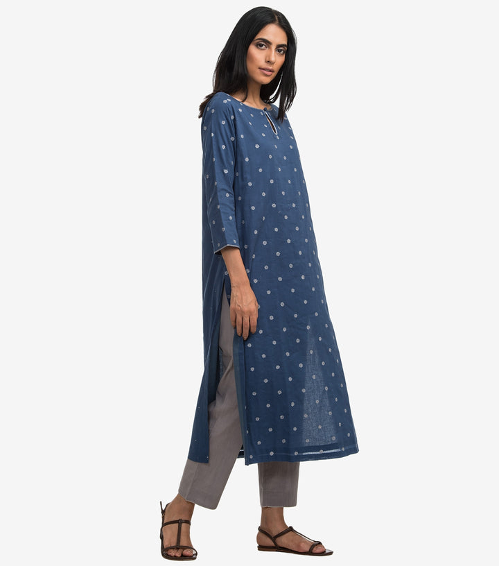 Blue embroidered cambric kurta