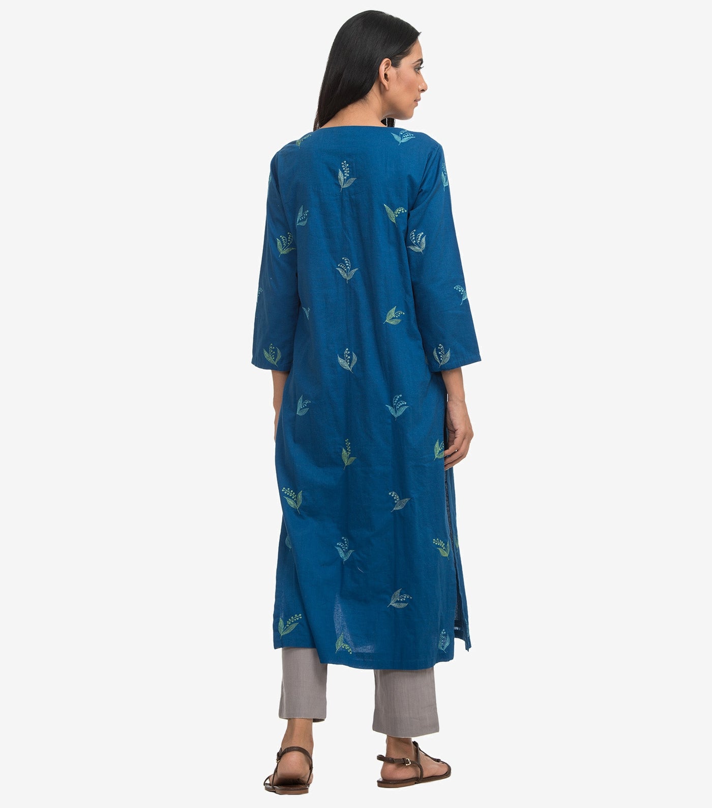 Blue zari embroidered cambric kurta