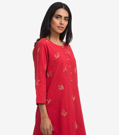 Red zari embroidered cambric kurta