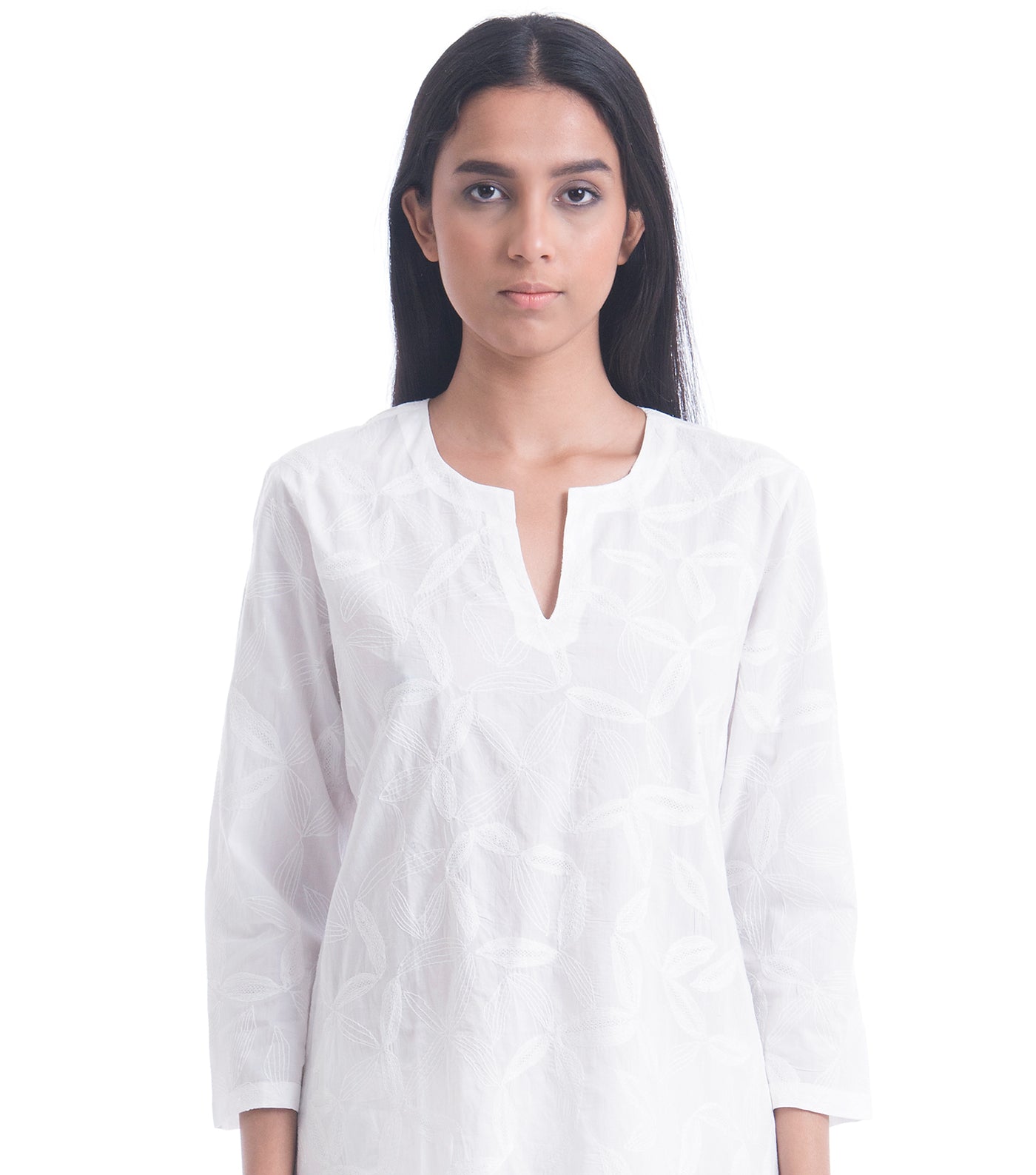 White Cotton Embroidered Kurta