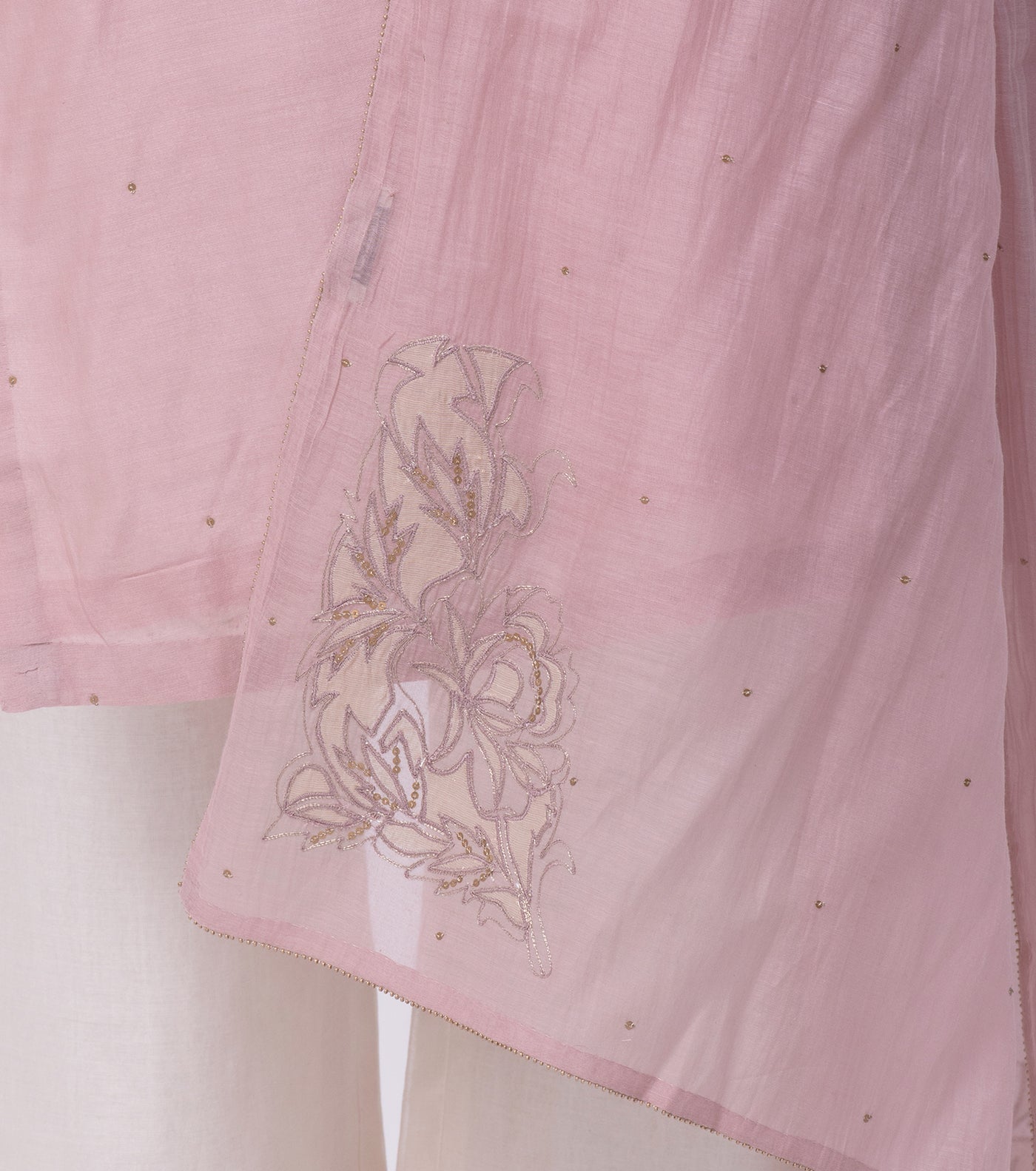 Blush Pink Embroidered Chnaderi Kurta