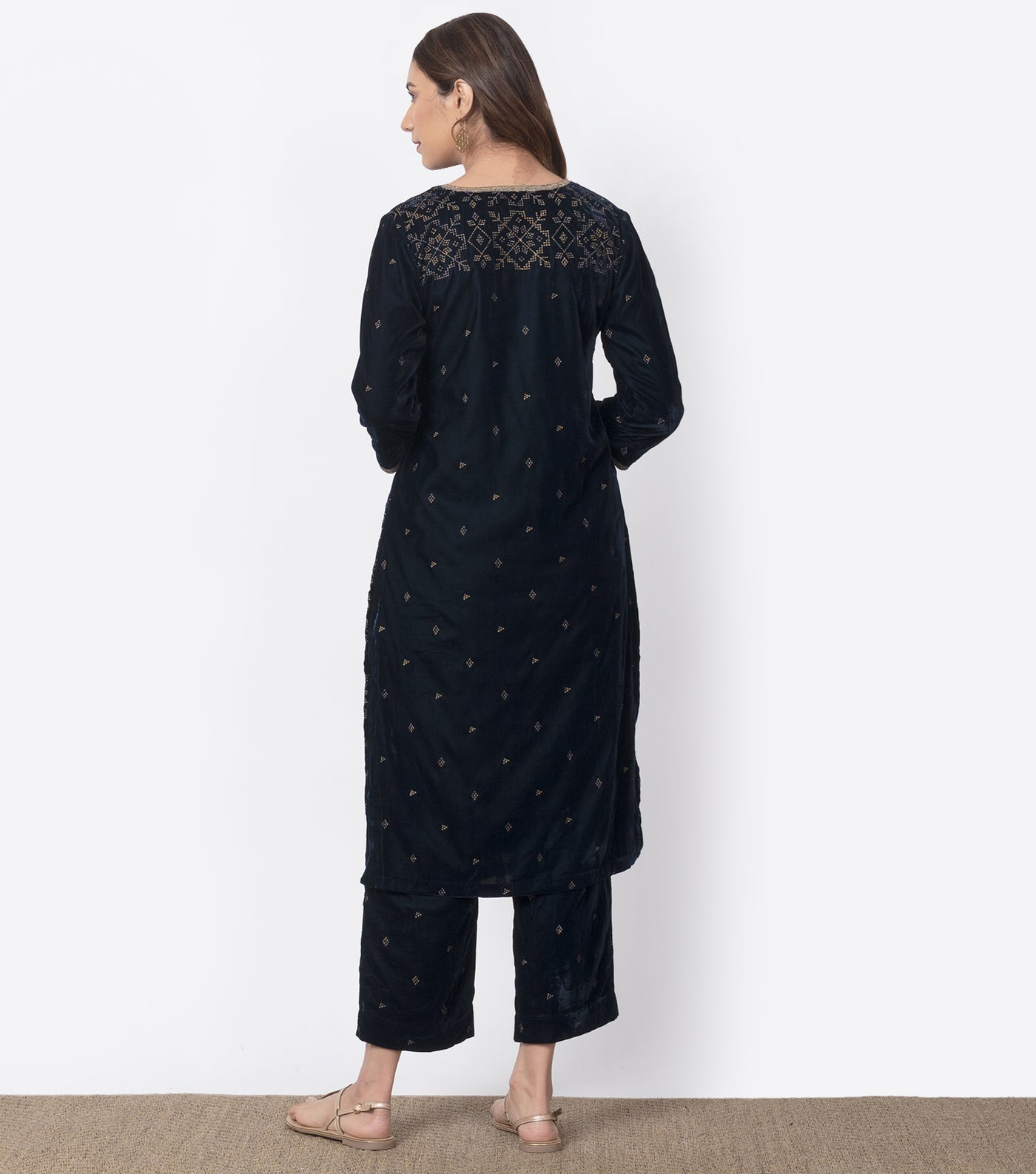 Navy Velvet embroidered Kurta Set