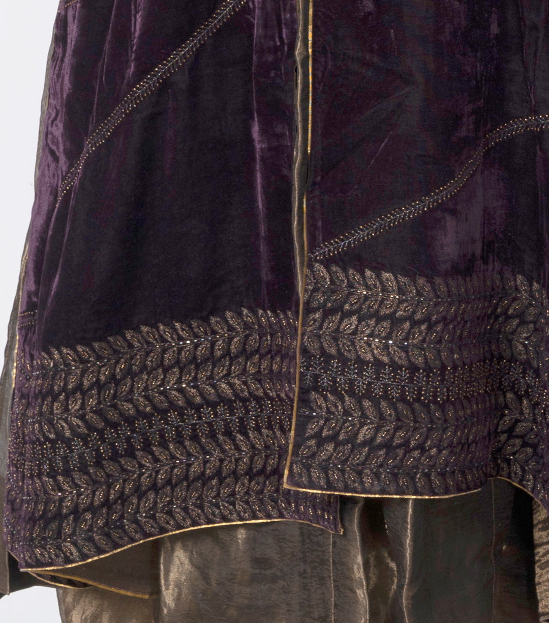 Plum embroidered velvet dupatta
