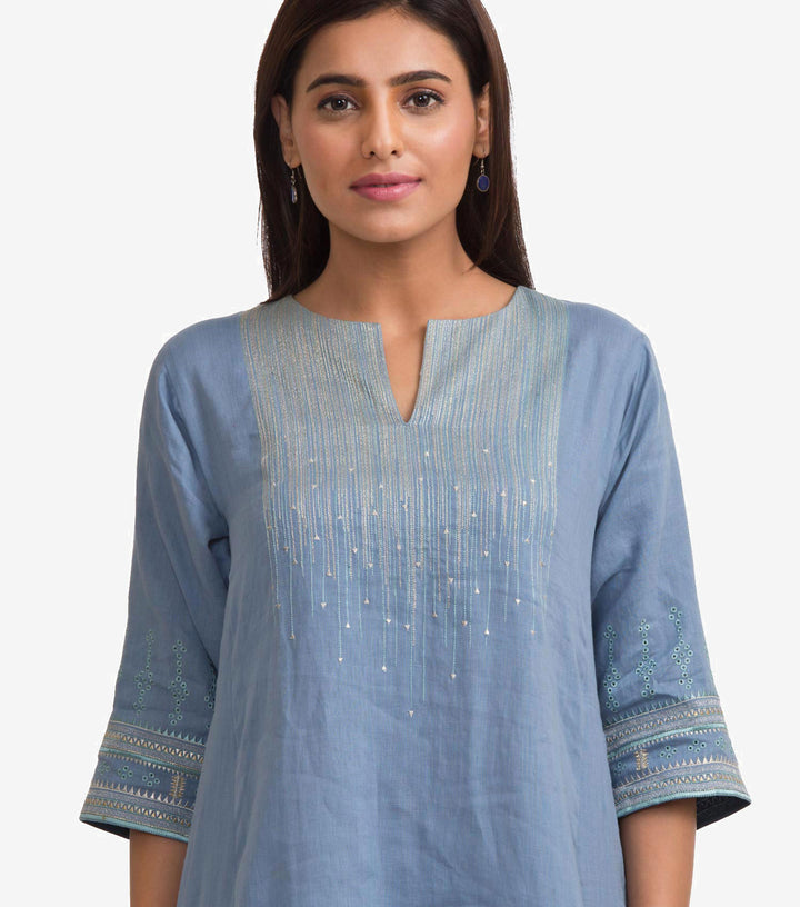 Blue Cotton Linen Embroidered Kurta