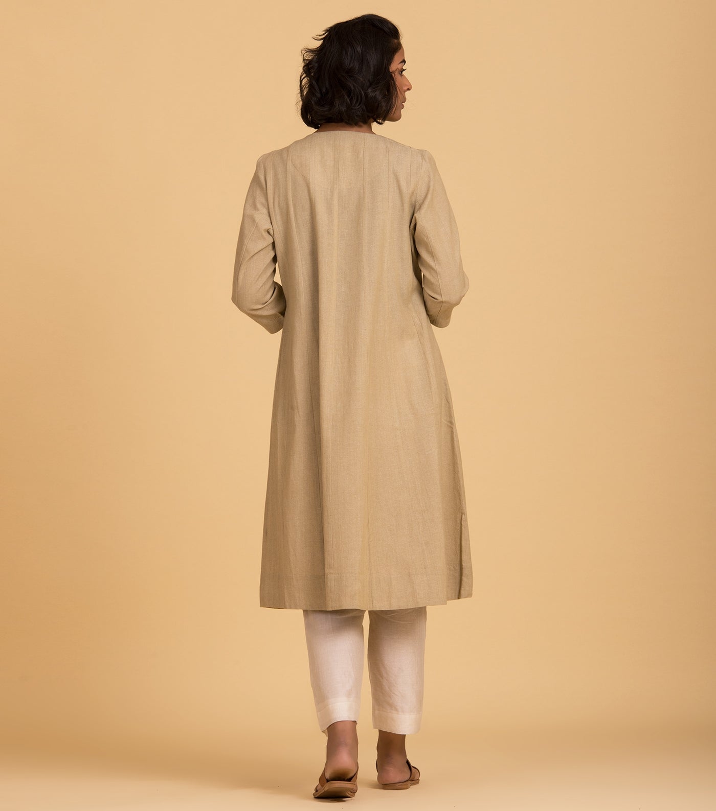 Beige solid chambray Cape