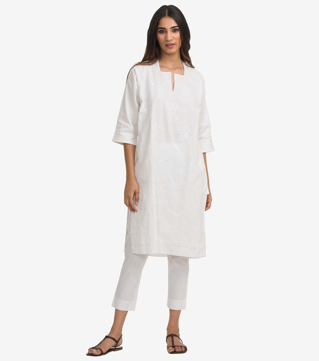 White cotton Chikankari Embroidered kurta