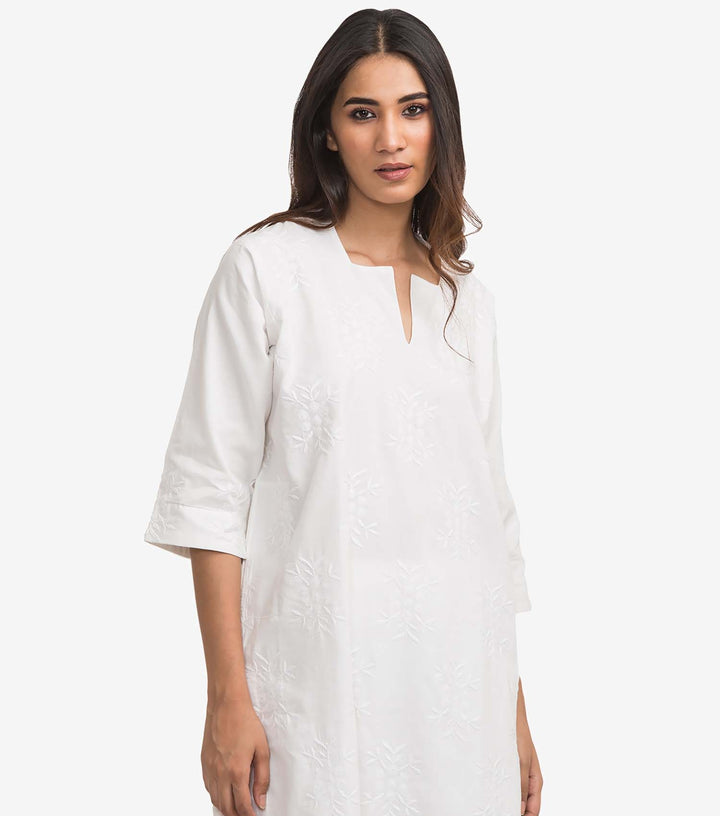 White cotton Chikankari Embroidered kurta