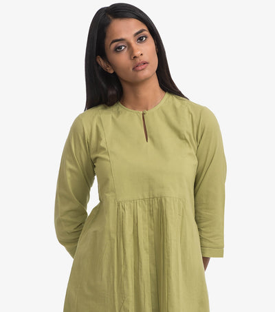 Green solid cotton flared kurta