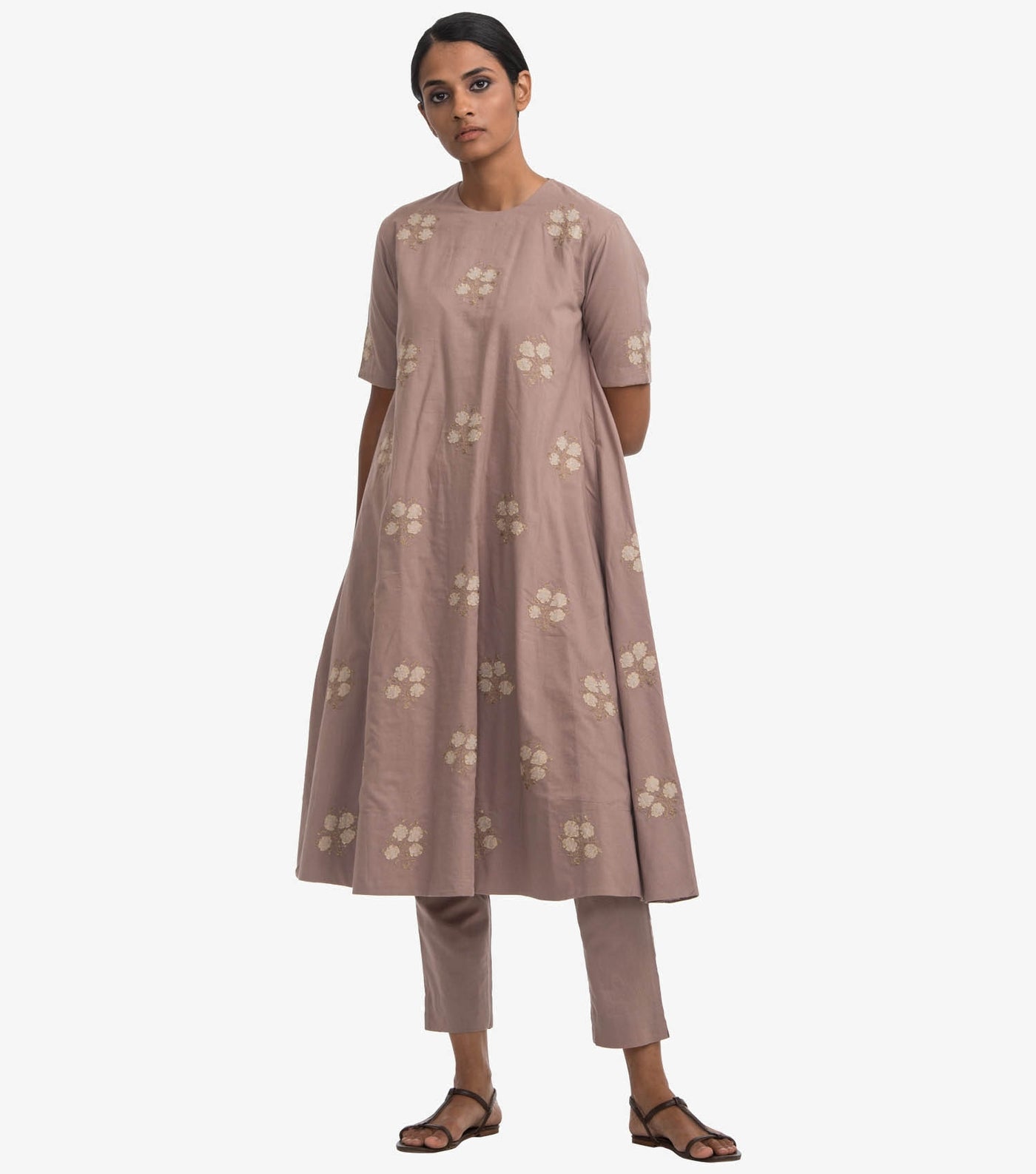Beige cotton silk embroidered kurta set